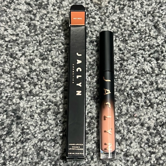 Jaclyn Cosmetics Poutspoken Liquid Lipstick Get Real NIB - Picture 1 of 5